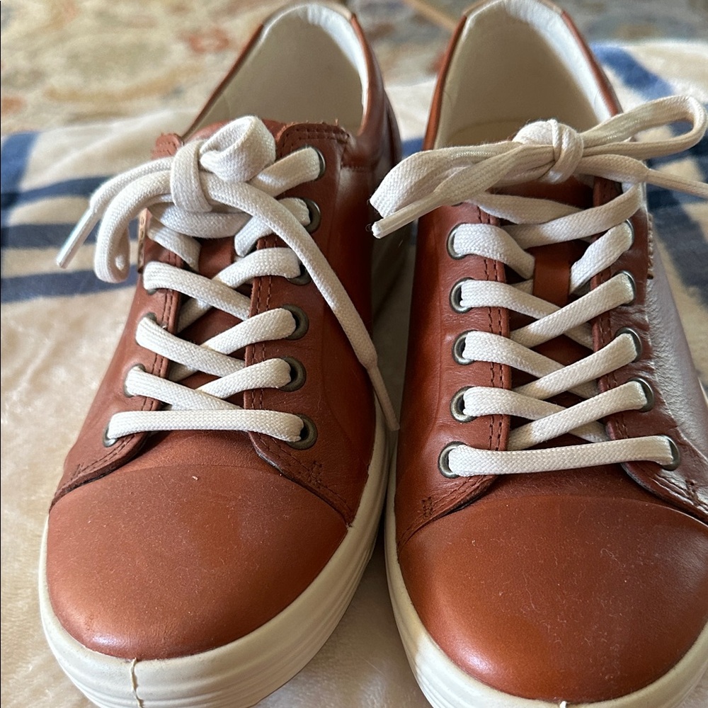 Ecco Women's Rust Brown Leather Sneakers with White Laces